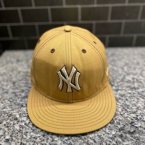 NY Official Fitted Baseball Cap.